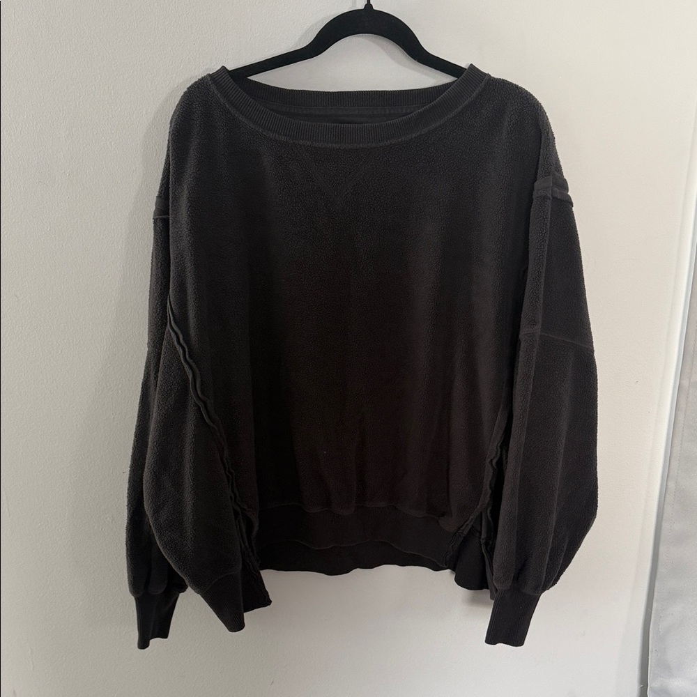 American Eagle Outfitters Dark Gray Crew Neck Sweater